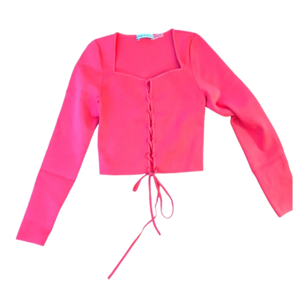 Alice + Olivia queen anee